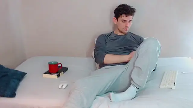 Elio555 online show from March 2025 12:37:02 AM