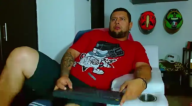 Michaell Myerss  online show from February 2025 02:21:01 PM