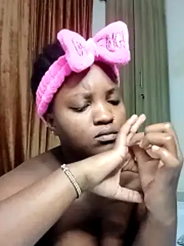 Ebony butt online show from November 2025 02:04:02 AM