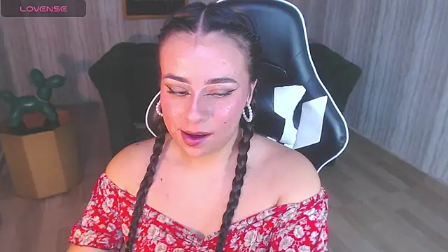 Georgina 1t online show from March 2025 12:35:02 PM