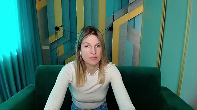 EmilyWalkeri online show from March 2026 07:58:02 AM
