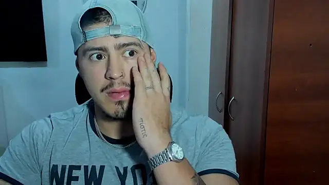 Baltazar Dupont online show from February 2026 03:48:02 AM