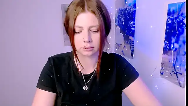 Lizzy Love online show from January 2026 12:18:01 PM