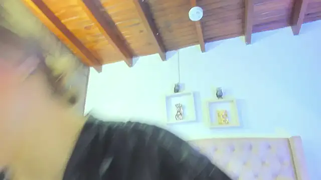 allisson m online show from January 2025 12:05:02 PM