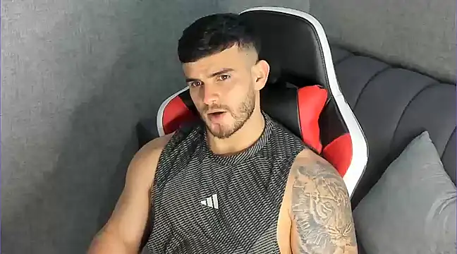 Ricardogo19 online show from January 2025 02:40:01 AM