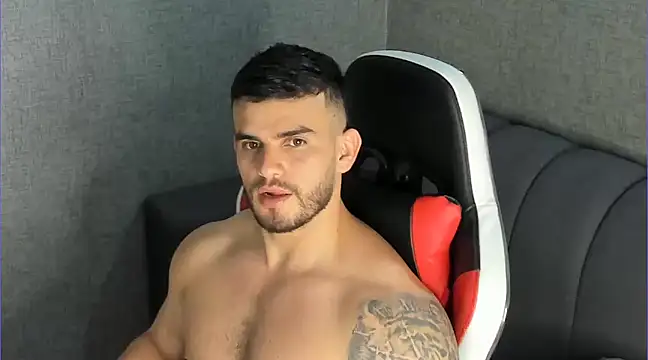 Ricardogo19 online show from January 2025 02:57:02 AM