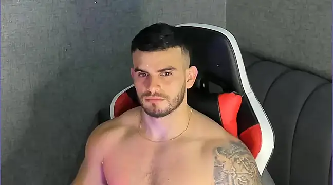 Ricardogo19 online show from January 2025 10:50:01 PM