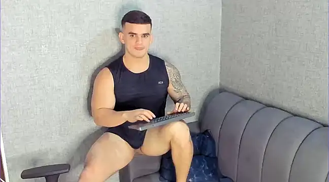 Ricardogo19 online show from January 2025 07:32:02 AM