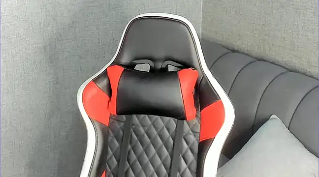 Ricardogo19 online show from February 2025 07:19:02 PM