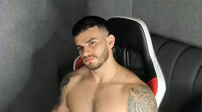 Ricardogo19 online show from March 2025 01:01:02 AM