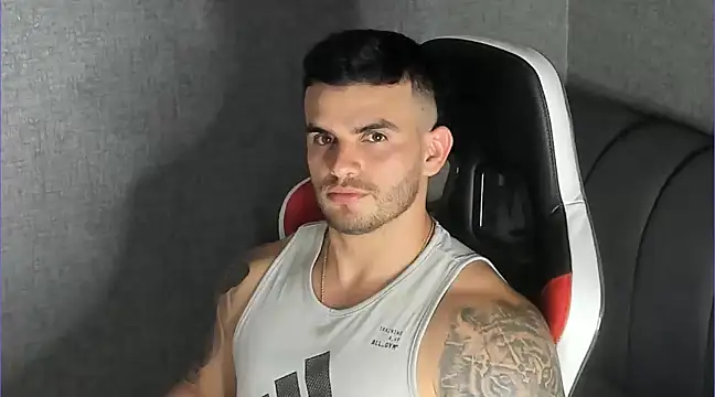 Ricardogo19 online show from March 2025 11:32:02 PM