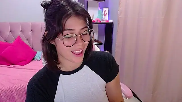 LoaLuxury online show from March 2025 11:56:01 PM