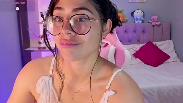 LoaLuxury online show from March 2026 03:39:01 AM