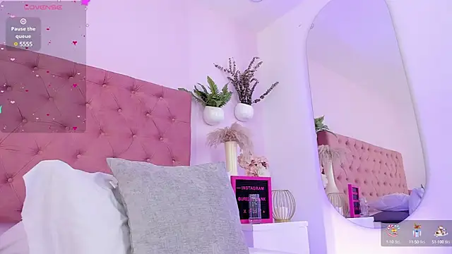 emily bank online show from March 2025 01:59:02 AM