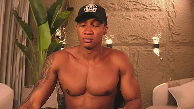 Logan Varela online show from March 2025 09:26:02 PM