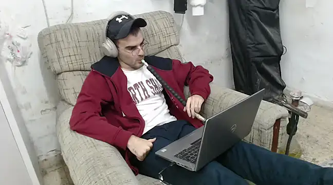 erikamavrik online show from January 2025 04:43:01 PM