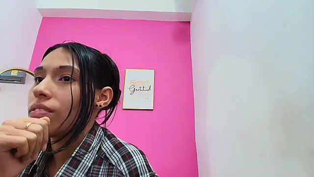 yourcuteneighbourr online show from January 2025 09:36:02 AM