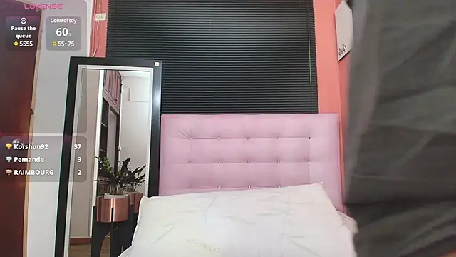 yourcuteneighbourr online show from January 2025 09:16:01 AM