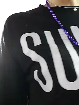 gurlnips online show from March 2025 08:51:02 PM