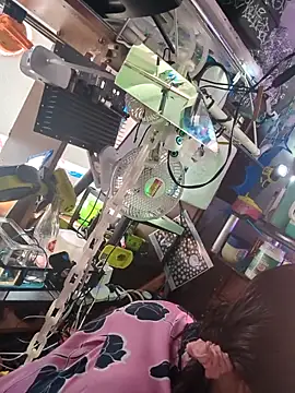 gurlnips online show from January 2026 08:56:01 PM