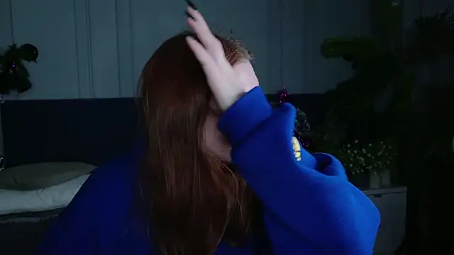 Liv Fay online show from December 2024 02:01:02 PM