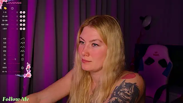 Liv Fay online show from February 2025 07:40:02 PM