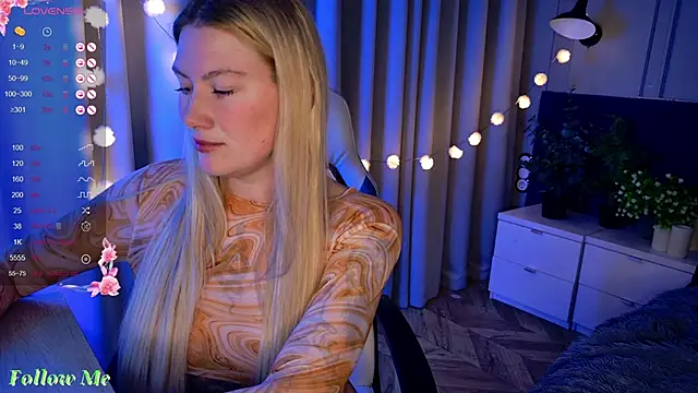 Liv Fay online show from February 2025 04:44:01 PM