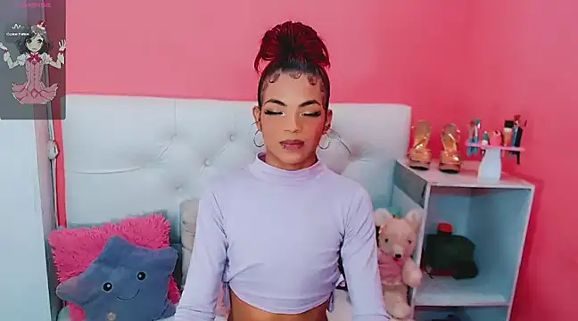 Snapshot of alexa-xxx- chatting on March 2025 07:01:02 AM alexa-xxx- online show from March 2025 07:01:02 AM