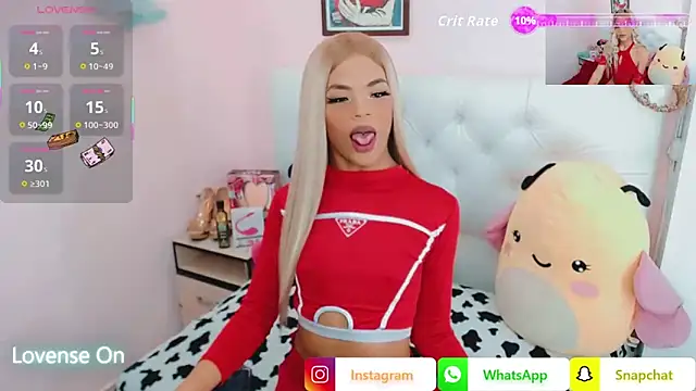 Snapshot of alexa-xxx- chatting on September 2025 04:17:02 AM alexa-xxx- online show from September 2025 04:17:02 AM