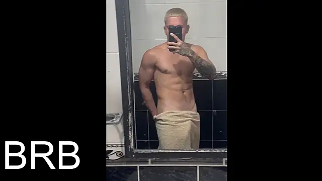 Snapshot of DerekOlsen chatting on March 2025 04:40:02 AM DerekOlsen online show from March 2025 04:40:02 AM