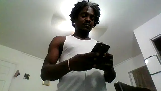 Snapshot of Hugedick0071 chatting on May 2026 03:58:02 AM Hugedick0071 online show from May 2026 03:58:02 AM