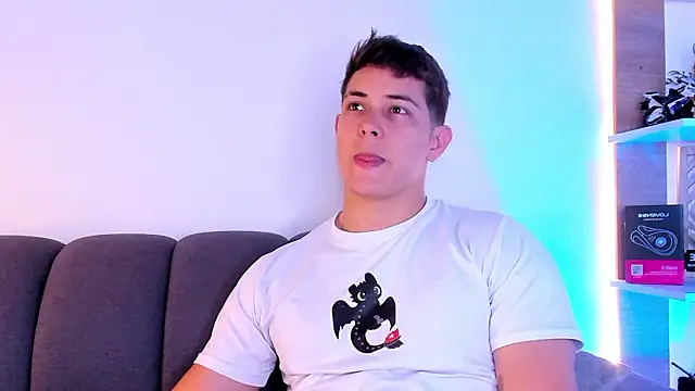 Alan hadid1 online show from March 2026 08:23:02 PM