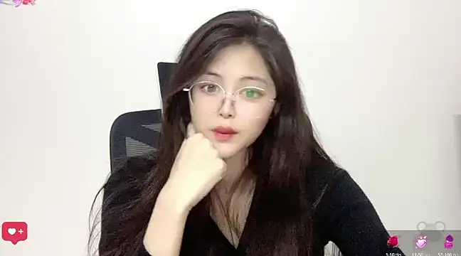 Snapshot of ---MIA--- chatting on February 2025 12:38:02 PM ---MIA--- online show from February 2025 12:38:02 PM