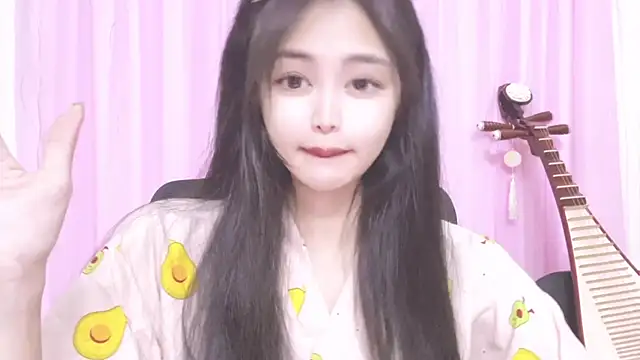 Snapshot of ---MIA--- chatting on October 2025 01:23:02 PM ---MIA--- online show from October 2025 01:23:02 PM