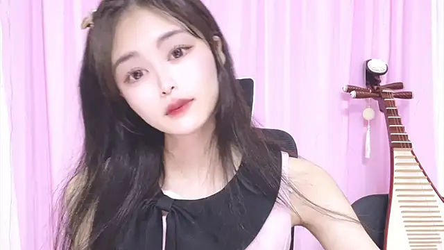 Snapshot of ---MIA--- chatting on October 2025 02:10:01 PM ---MIA--- online show from October 2025 02:10:01 PM