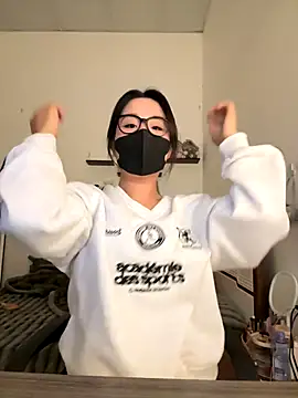 Jenni nana online show from November 2025 06:48:01 AM