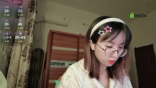 Lili 666 online show from October 2025 04:51:02 PM