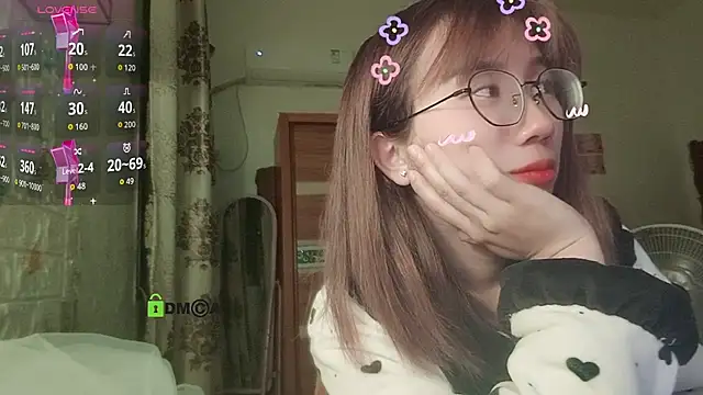 Lili 666 online show from February 2026 08:36:01 PM