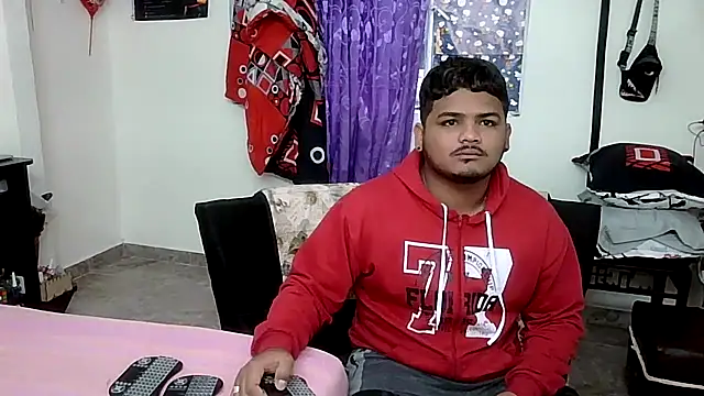 Snapshot of Boycuriousxxx chatting on April 2026 11:08:02 AM Boycuriousxxx online show from April 2026 11:08:02 AM