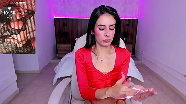 karlaa james online show from January 2026 11:03:01 AM