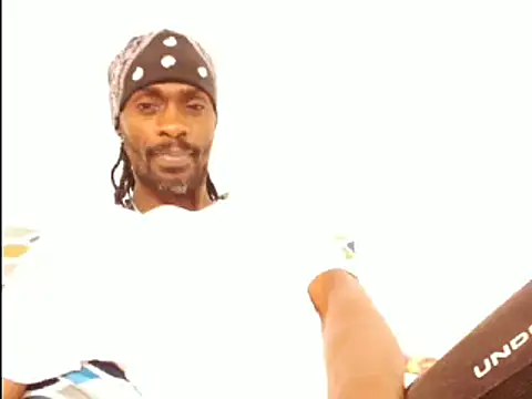 phillip-hot online show from February 2025 05:10:02 PM