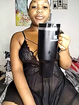 Snapshot of Sexymamibo chatting on October 2025 03:35:02 PM Sexymamibo online show from October 2025 03:35:02 PM