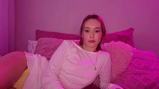 KateVon online show from October 2025 01:29:02 PM