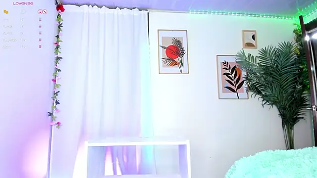 Valeria Thompson1 online show from January 2025 02:33:01 AM