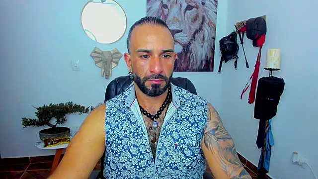 mr maik online show from January 2025 12:39:01 AM