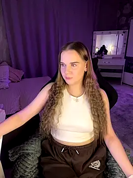 Lexi noah online show from October 2025 09:33:01 PM