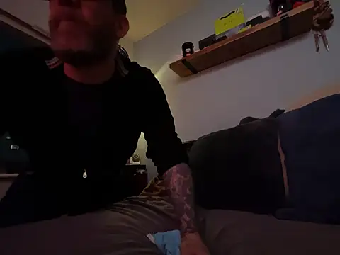 Snapshot of Tattooednakedguy chatting on March 2026 11:37:01 PM Tattooednakedguy online show from March 2026 11:37:01 PM