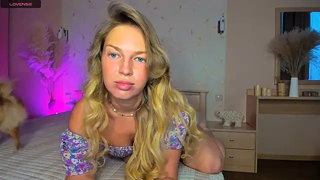 Jeanne Williams online show from February 2025 03:24:02 AM