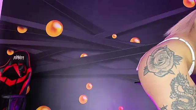 Snapshot of filletatouee chatting on January 2025 12:36:01 AM filletatouee online show from January 2025 12:36:01 AM