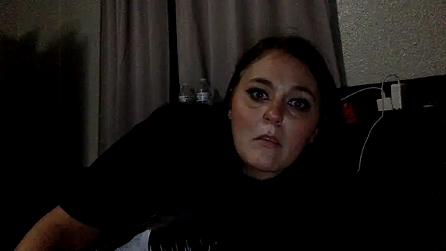 nicolelux33 online show from November 2025 02:47:02 AM